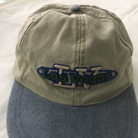 Vegas baby! Las Vegas golf hat. - Picture 1 of 2